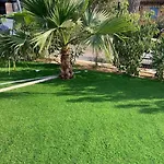 Le Plein Soleil , Charme Et Villa Saint-Raphaël