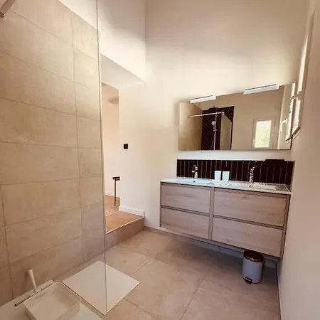 Le Plein Soleil , Charme Et Saint-Raphaël