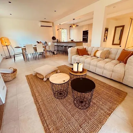 Le Plein Soleil , Charme Et Villa Saint-Raphaël