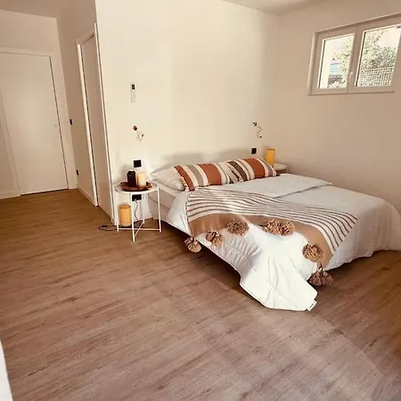 Le Plein Soleil , Charme Et Villa Saint-Raphaël