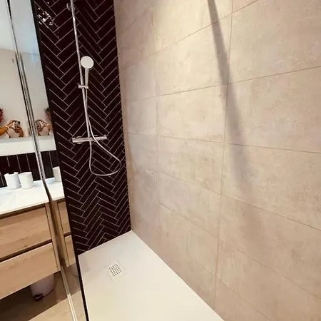 Le Plein Soleil , Charme Et * Saint-Raphaël